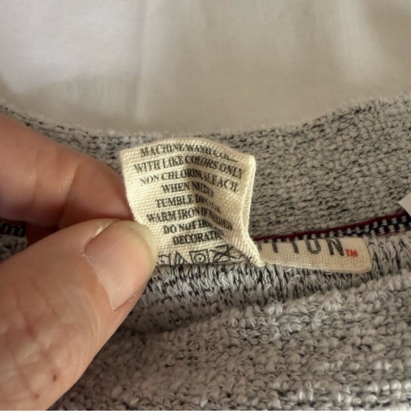 Southern Fried Cotton White Blue Crewneck Sweatshirt Size M Preppy Casual - Picture 4 of 7